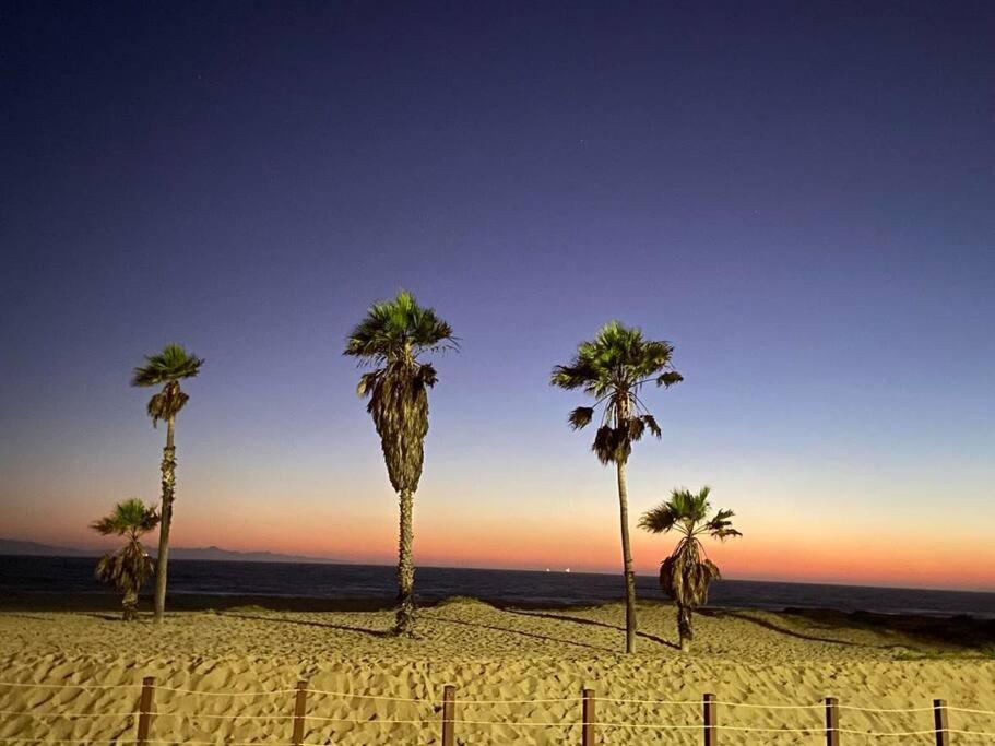 Gateway To Oxnard Beach Exterior photo